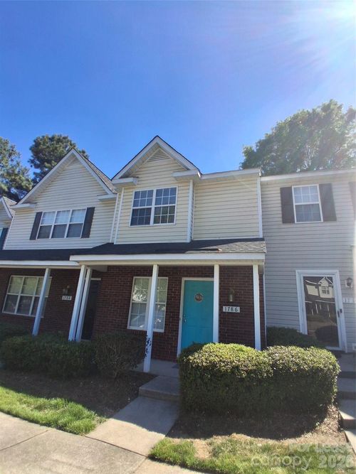 1786 Forest Side Ln, Charlotte, NC, 28213-2104 | Card Image