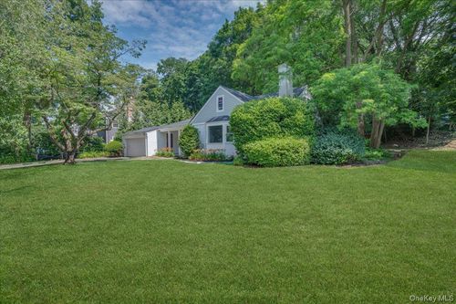 19 Bonnie Way, Larchmont, NY, 10538-1007 | Card Image