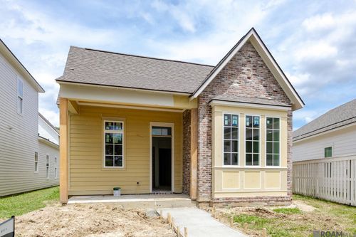 14204 Lovell Ct, Baton Rouge, LA, 70817-5268 | Card Image