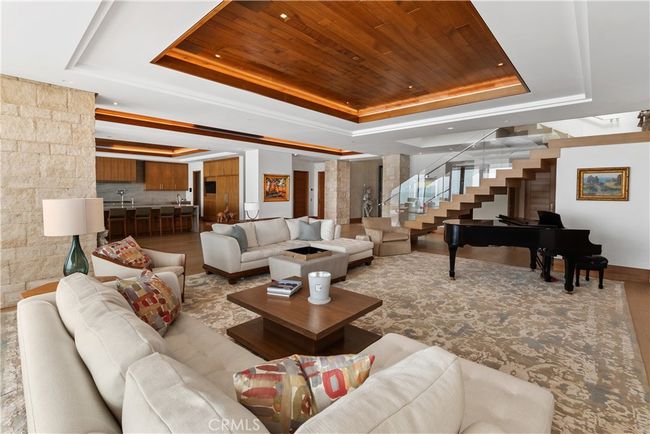 17 Strand Beach Dr, House other with 5 bedrooms, 6 bathrooms and 3 parking in Dana Point CA | Image 14