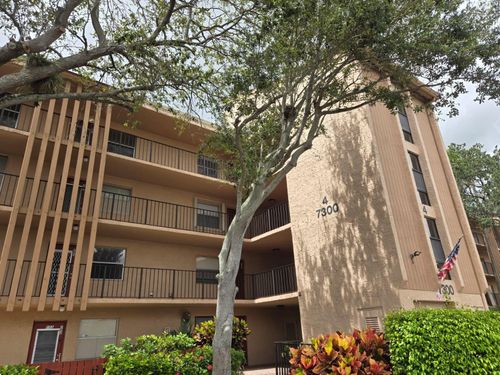 apt-401-7300 Lake Circle Dr, Margate, FL, 33063-4816 | Card Image
