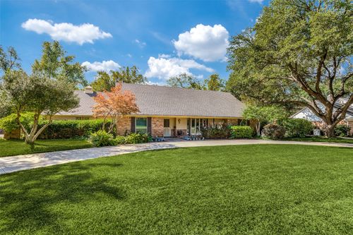 10534 Royal Springs Dr, Dallas, TX, 75229-5246 | Card Image