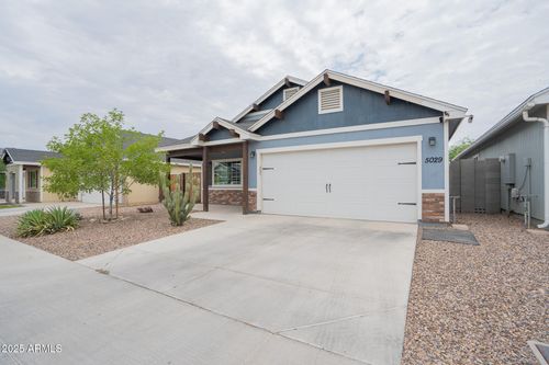 5029 S 11th Pl, Phoenix, AZ, 85040-5003 | Card Image