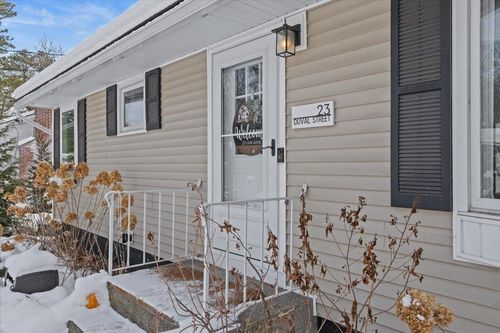 23 Duval St, South Burlington, VT, 05403-5916 | Card Image