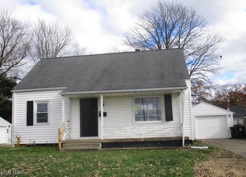 752 Laird Ave Ne, Warren, OH, 44483-5203 | Card Image