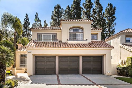 13212 Cortina, Tustin, CA, 92782-8731 | Card Image