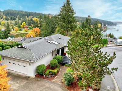 9325 Goodman Avenue, House other with 3 bedrooms, 2 bathrooms and 2 parking in Gig Harbor WA | Image 2