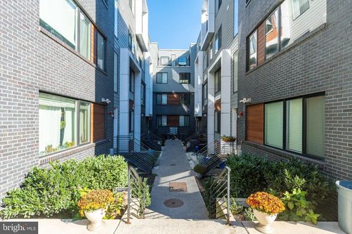 apt-8-1647 E Eyre St, PHILADELPHIA, PA, 19125-2476 | Card Image