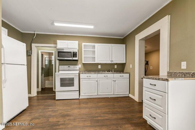 744 Fernway St, House other with 2 bedrooms, 1 bathrooms and null parking in Jacksonville FL | Image 8