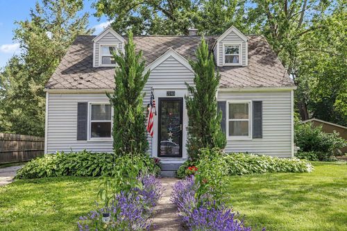 2140 Royce Ave, Kalamazoo, MI, 49001-5114 | Card Image