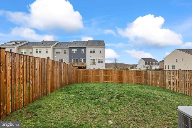 492 Parkland Dr, Townhouse with 3 bedrooms, 4 bathrooms and null parking in STEPHENSON VA | Image 31