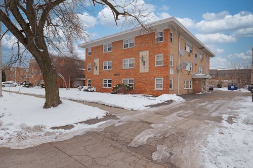 apt-3-10811 S Lloyd Dr, Worth, IL, 60482-1561 | Card Image