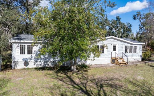 8239 163rd Pl, Live Oak, FL, 32060-8662 | Card Image