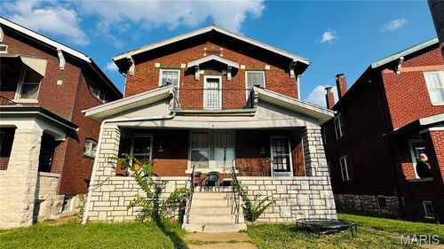 4054 S Spring Ave, Saint Louis, MO, 63116-4516 | Card Image