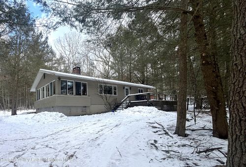 76 Park Ln, Highland, NY, 12528-2824 | Card Image