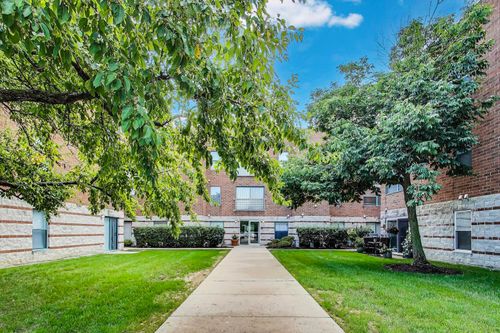 apt-207-3255 Kirchoff Rd, Rolling Meadows, IL, 60008-1870 | Card Image