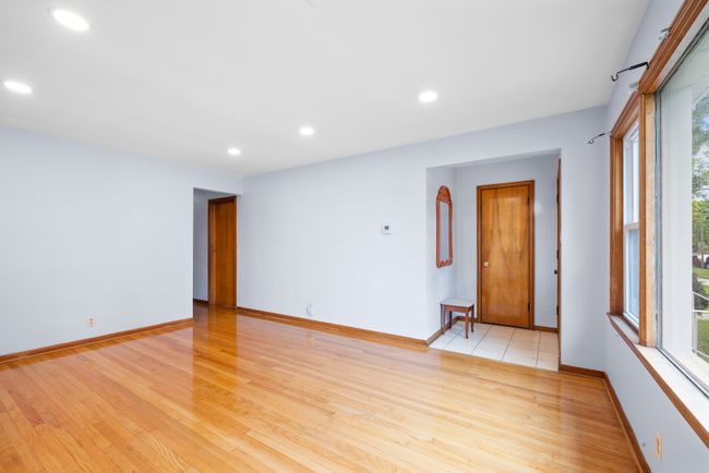 11828 S Hale Avenue, House other with 3 bedrooms, 2 bathrooms and 1 parking in Chicago IL | Image 15