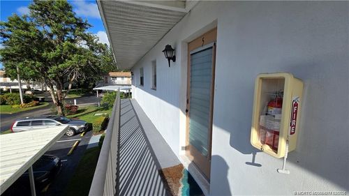 apt-59-5-2950 Ocean Blvd, Stuart, FL, 34996-3528 | Card Image