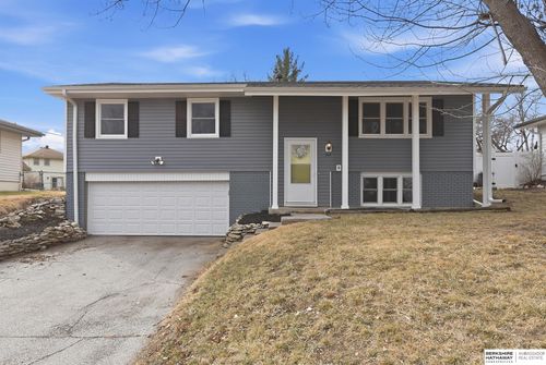 218 S 111th St, Omaha, NE, 68154-3236 | Card Image