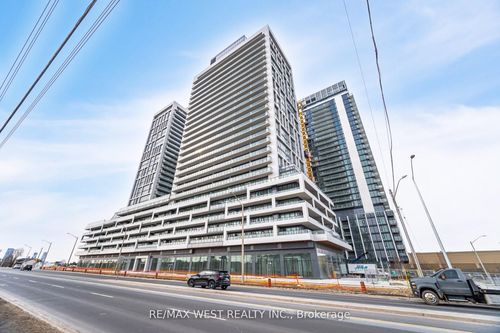 2201-8960 Jane St, Concord, ON, L4K2M9 | Card Image