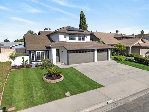 774 Foxwood Dr, Oceanside, CA, 92057-5045 | Card Image