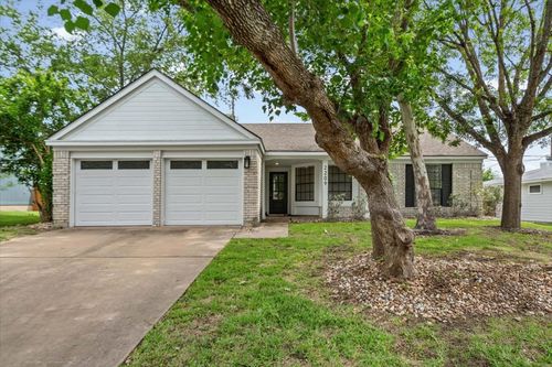 2209 Cedar Branch Dr, Austin, TX, 78727-4371 | Card Image