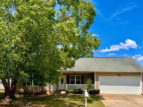 381 Beryl Dr, Aiken, SC, 29803-3665 | Card Image