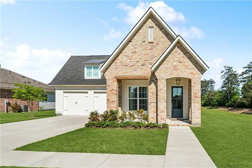 2056 Prestwood Ln, Covington, LA, 70433-7315 | Card Image