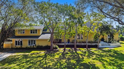 586 Yucca Rd, NAPLES, FL, 34102-5107 | Card Image