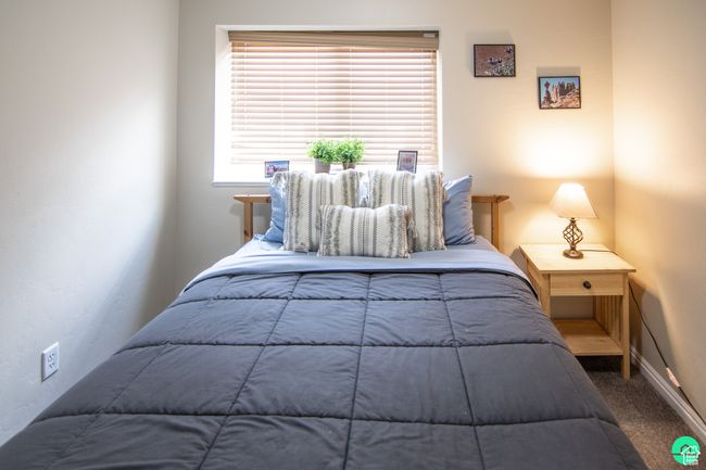 Bedroom 3 with carpet and baseboards | Image 12