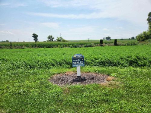856 Valley Rd, DANE, WI, 53529-9526 | Card Image