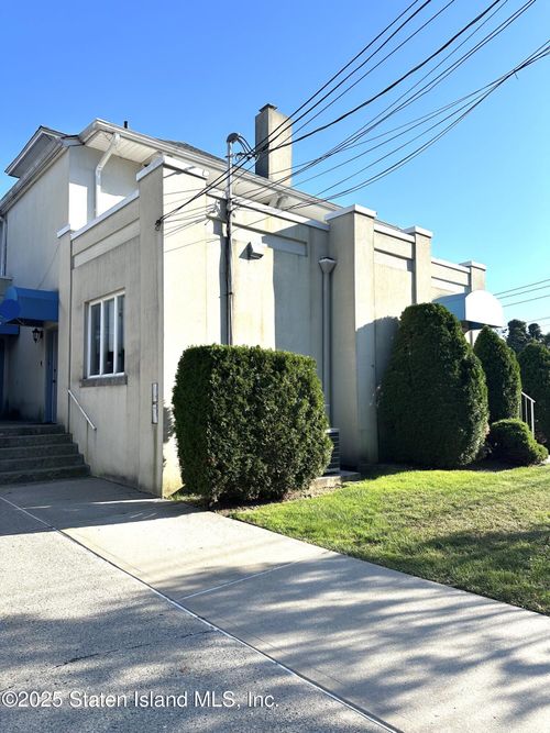 2-65 Rose Ave, Staten Island, NY, 10306-2246 | Card Image