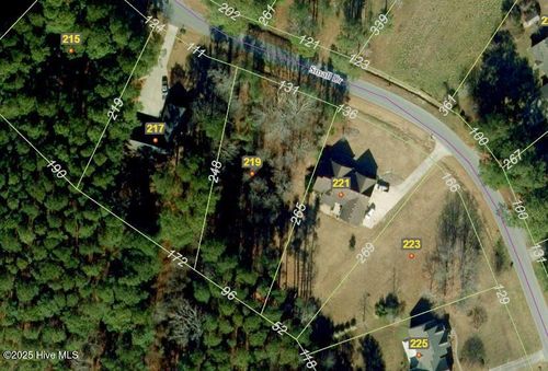 68-219 Small Dr, Elizabeth City, NC, 27909-9491 | Card Image