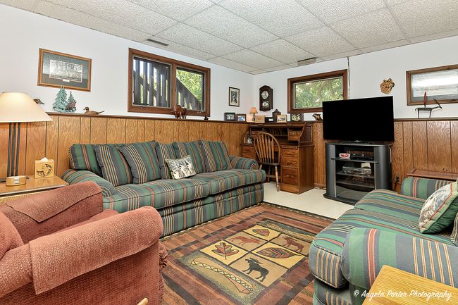 13703 Obrien Rd, House other with 3 bedrooms, 3 bathrooms and 2 parking in Hebron IL | Image 25
