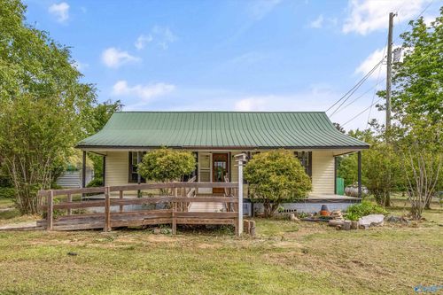 734 Union Rd, Somerville, AL, 35670-5886 | Card Image