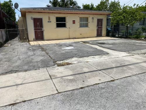 2640 Nw 23rd Ct, Miami, FL, 33142 | Card Image