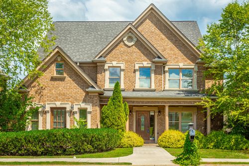 7448 Miss Madison Way, Ooltewah, TN, 37363-7125 | Card Image