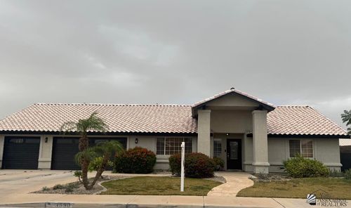 3590 W 27th Pl, Yuma, AZ, 85364-6957 | Card Image