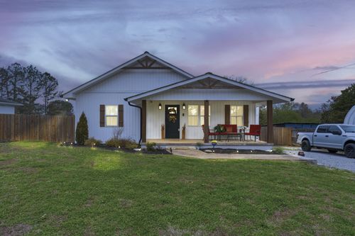 411 2nd Ave S, Loretto, TN, 38469-2125 | Card Image