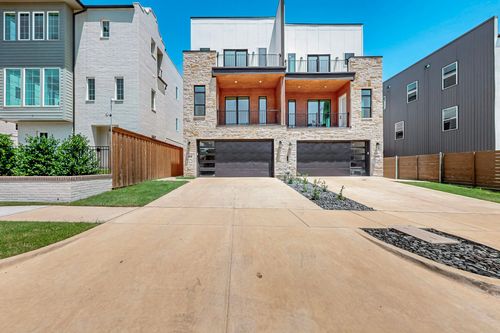 1021 Mobile St, Dallas, TX, 75208-1736 | Card Image