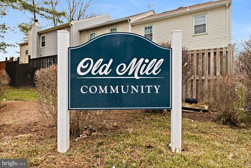 9553 Cherry Oak Ct, BURKE, VA, 22015-3499 | Card Image