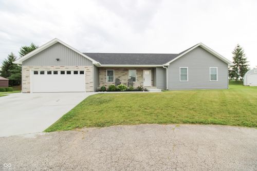 615 Sullivan Ct, North Vernon, IN, 47265-2456 | Card Image