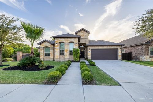 3802 Santa Lucia St, Mission, TX, 78572-2834 | Card Image
