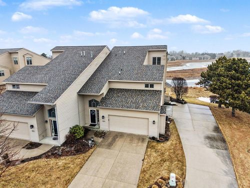 1653 E Harbour Towne Cir, Muskegon, MI, 49441-6409 | Card Image