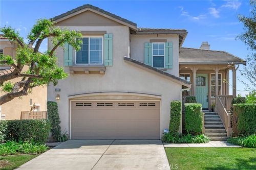 2340 Monte Verde Dr, Signal Hill, CA, 90755-3938 | Card Image
