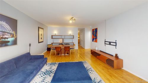 1-67-19 Exeter St, Forest Hills, NY, 11375-4149 | Card Image