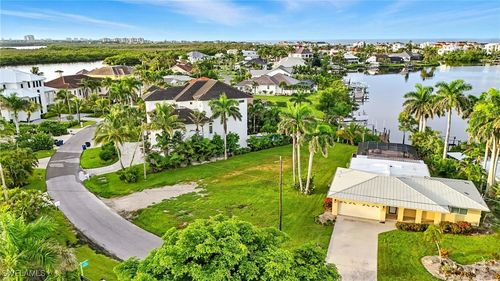 26815 Mclaughlin Blvd, BONITA SPRINGS, FL, 34134-3846 | Card Image