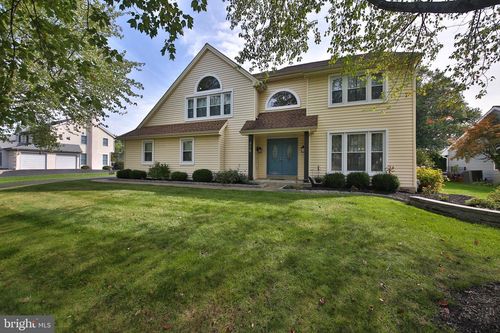 770 Atkinson Ln, LANGHORNE, PA, 19047-1489 | Card Image