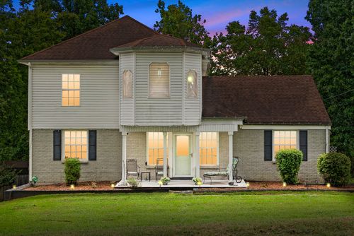 2610 Airpark Dr, Nashville, TN, 37206-1002 | Card Image