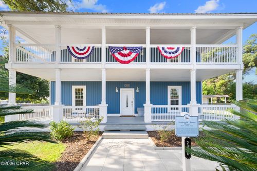 2320 2nd Plz, Panama City, FL, 32401-4818 | Card Image